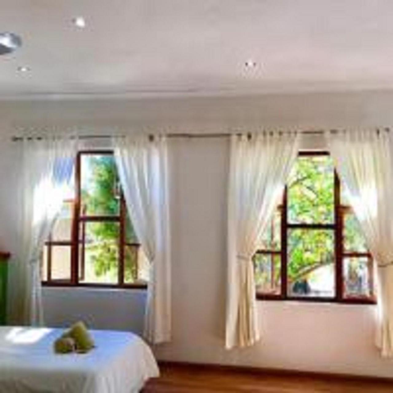 Отель Waterberg Guest Farm Экстерьер фото